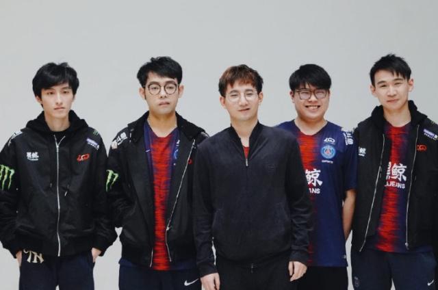 以实力相对 以实力相对