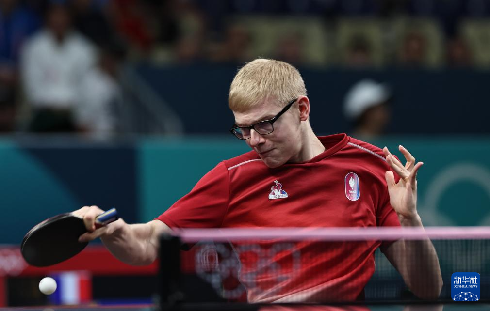 的合作下 的合作下